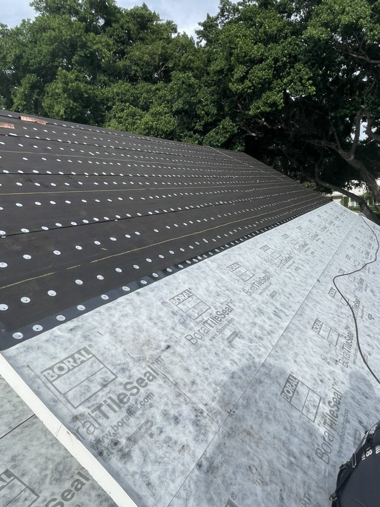 Slide of Best American Roofing