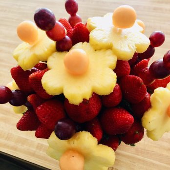 Edible Arrangements - Blooming Daisies - Florists Near Me - Saugus, California Edible Arrangements - Blooming Daisies - Florists Near Me - Saugus, California