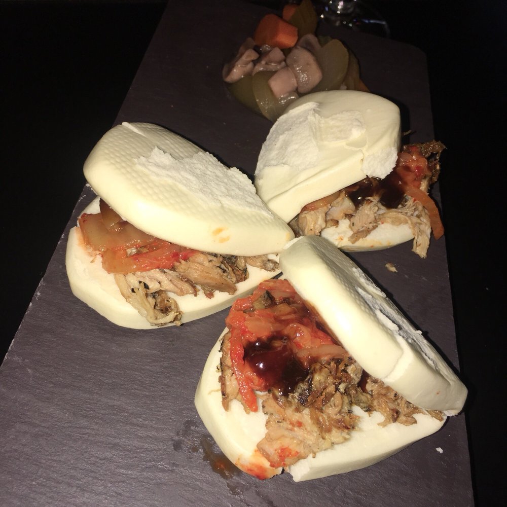 Metropole Bar & Kitchen - Peking duck buns - American Near Me - Los Angeles, California Metropole Bar & Kitchen - Peking duck buns - American Near Me - Los Angeles, California