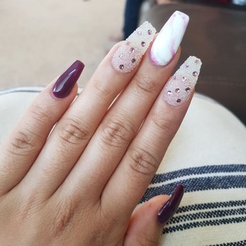 Natomas Nails - Nails by Miranda - Nail Salons Near Me - Sacramento, California