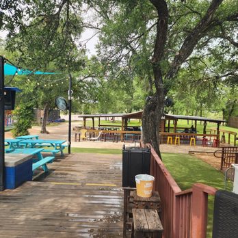 Bouldin Acres - Outside - Beer, Wine & Spirits Near Me - Austin, Texas Bouldin Acres - Outside - Beer, Wine & Spirits Near Me - Austin, Texas