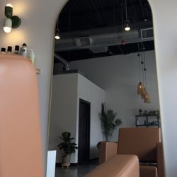 Theo Salon and Collective