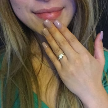 Fingertips Nail Salon - Nail Salons Near Me - Folsom, California