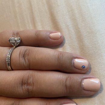 Eden Nail Spa - Nail Salons Near Me - Madison, Wisconsin