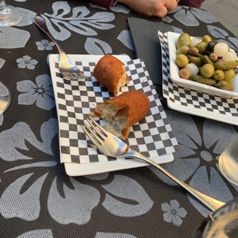Sagarra - Croqueton are very good! And very big! - Mediterranean Near Me - Barcelona, B Sagarra - Croqueton are very good! And very big! - Mediterranean Near Me - Barcelona, B