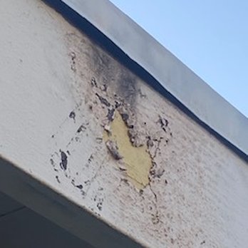California First Roofing - Burned fascia causing peeling paint and wood damage - Roofing Near Me California First Roofing - Burned fascia causing peeling paint and wood damage - Roofing Near Me