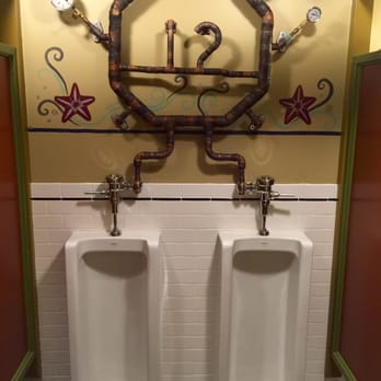 McMenamins Anderson School - Woodshop pub - Hotels Near Me - Bothell, Washington McMenamins Anderson School - Woodshop pub - Hotels Near Me - Bothell, Washington