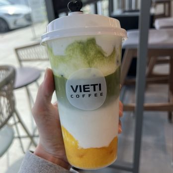 Vieti Coffee - Peach Matcha Latte w/ Coconut Cloud - Coffee & Tea Near Me - Dallas, Texas Vieti Coffee - Peach Matcha Latte w/ Coconut Cloud - Coffee & Tea Near Me - Dallas, Texas