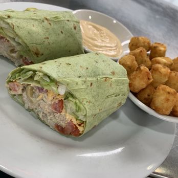Apple Barrel Cafe - American Near Me - Tulsa, Oklahoma