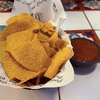 Aqua Tequila Mexican Restaurant - Chips and salsa - Mexican Near Me - Parrish, Florida