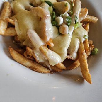 The Tin Trout - Carolina Poutine - New American Near Me - Newland, North Carolina The Tin Trout - Carolina Poutine - New American Near Me - Newland, North Carolina