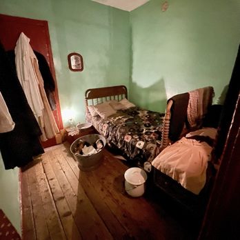 Tenement Museum - Museums Near Me - New York, New York