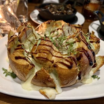 Willard Hicks - Pesto Cheesy Bread - New American Near Me - Campbell, California Willard Hicks - Pesto Cheesy Bread - New American Near Me - Campbell, California