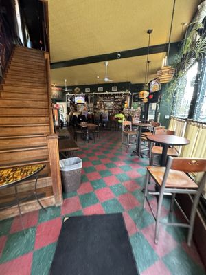 Genna's Lounge by null