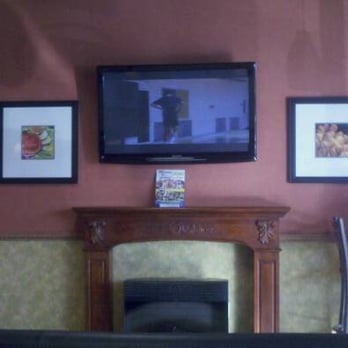 Subway - Wow! 2 flat screens, a fire place & a sofa! - Sandwiches Near Me - Huntington Beach, California Subway - Wow! 2 flat screens, a fire place & a sofa! - Sandwiches Near Me - Huntington Beach, California