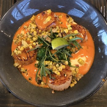 Station 6 - Scallops with spinach and polenta - Seafood Near Me - Bucktown, Louisiana