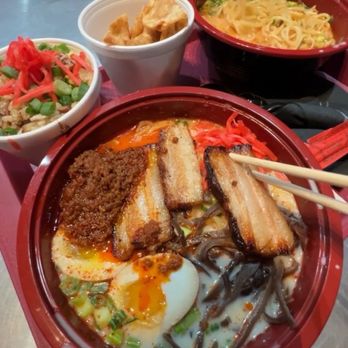 Saku Ramen - Niku Ramen w pork Gyoza  Fried rice w pork Ti ramen w chicken - Ramen Near Me - Riverside, California