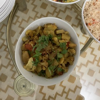 Mukti's Kitchen - Aloo Gobi matar Rasha - Cooking Schools Near Me - Brooklyn, New York