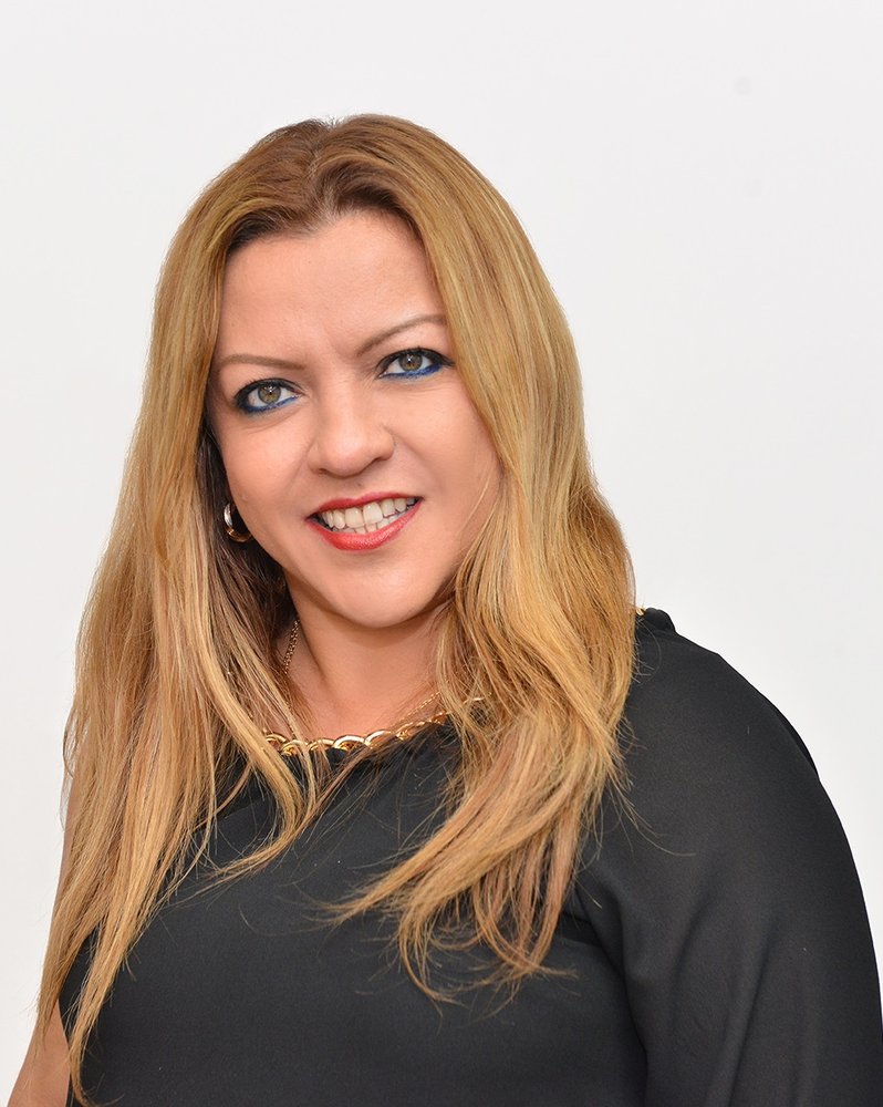 Oficina Lina Castellanos - property tax consultant in Hialeah, FL