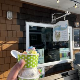 Exterior photo of Beaches & Cream - Ocean Beach - Ocean Beach, New York Exterior photo of Beaches & Cream - Ocean Beach - Ocean Beach, New York