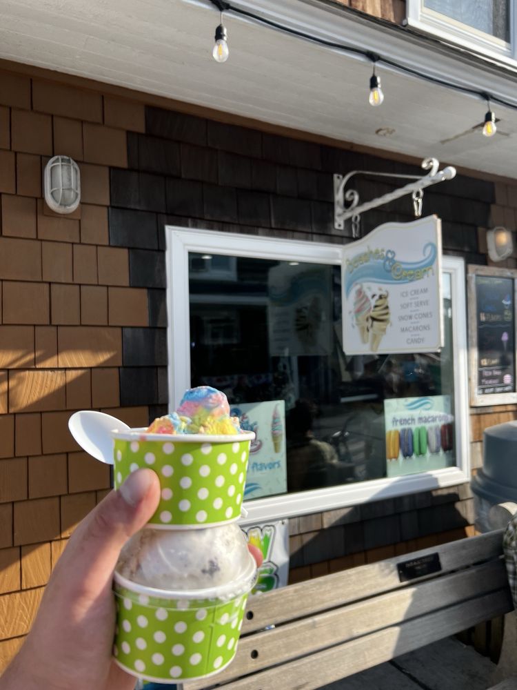 Beaches & Cream - Ocean Beach Logo