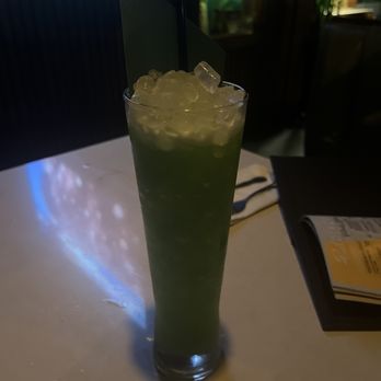 Pearl Diver - Pandan drink - Hawaiian Near Me - Nashville, Tennessee