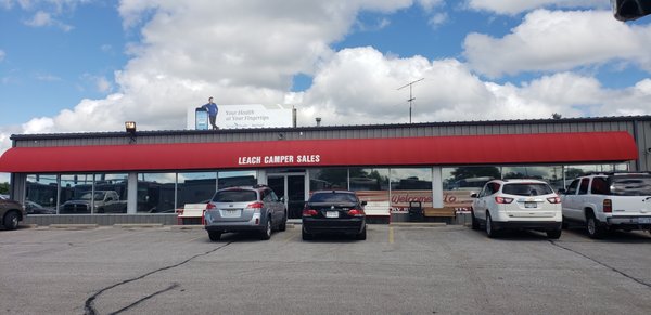 LEACH CAMPER SALES - Updated March 2025 - 18 Reviews - 2727 Cornhusker