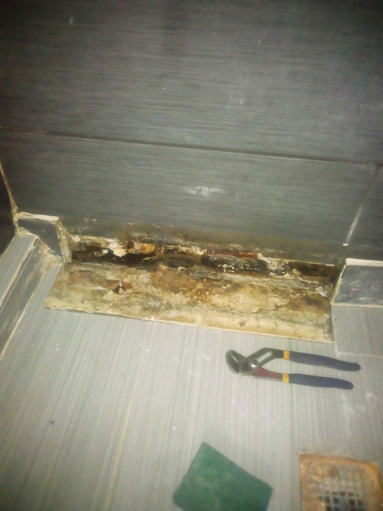 Slide of Deckers Plumbing and Heating