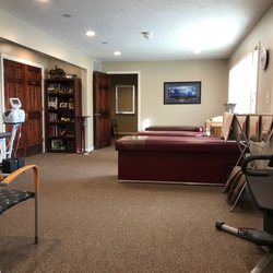 Anthony Chiropractic - 2. Therapy Room
