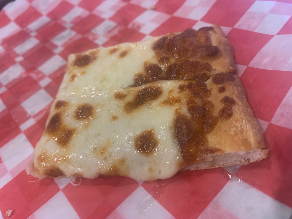 GONDOLA PIZZA & STEAK HOUSE Updated September 2024 23 Photos & 37 Reviews 305 Mullican St