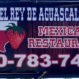 a sign for a mexican restaurant a sign for a mexican restaurant