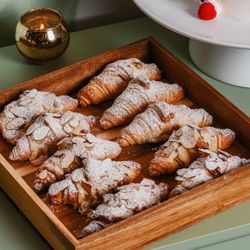 Campo Casa Faena - Croissants and Bakery