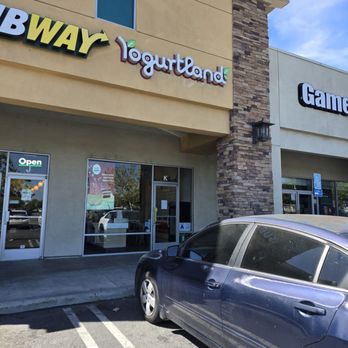 Yogurtland - Ice Cream & Frozen Yogurt Near Me - Lake Elsinore, California