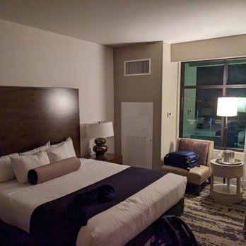 Estrella Hotel - Hotel Room 4th Floor - Hotels Near Me - Tucson, Arizona