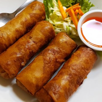 Siamese Kitchen - Chicken spring rolls - Thai Near Me - Glendale, Arizona