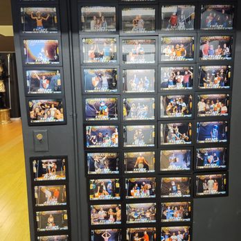 Chambers Escape Games - Game masters (people who have completed all rooms) - Escape Games Near Me - Honolulu, Hawaii Chambers Escape Games - Game masters (people who have completed all rooms) - Escape Games Near Me - Honolulu, Hawaii