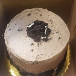 Confectionist Bakery - Sneak peek of my cookies and cream Birthday cake! So good!