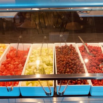 Centurion Lounge DCA - Breakfast buffet - Airport Lounges Near Me - Arlington, Virginia