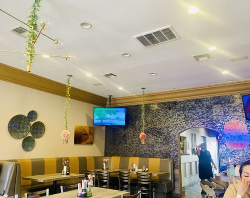 La Paloma Grill by null