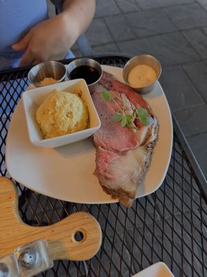Stonewalls Restaurant by null