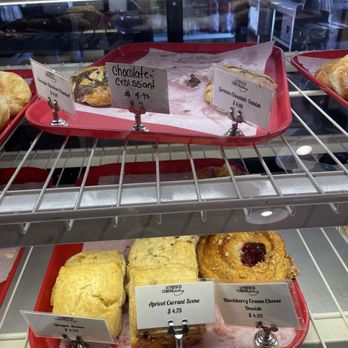The French Corner Bakery - Bakeries Near Me - Cambria, California