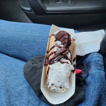 Sweet Rolled Tacos Belton - Cookies & Cream Taco Roll - Ice Cream & Frozen Yogurt Near Me - Belton, Texas Sweet Rolled Tacos Belton - Cookies & Cream Taco Roll - Ice Cream & Frozen Yogurt Near Me - Belton, Texas