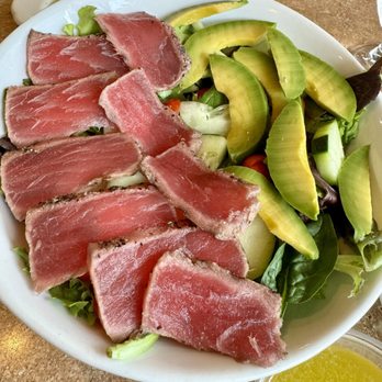 Floga Bistro - Seared Tuna - Italian Near Me - Kennett Square, Pennsylvania Floga Bistro - Seared Tuna - Italian Near Me - Kennett Square, Pennsylvania