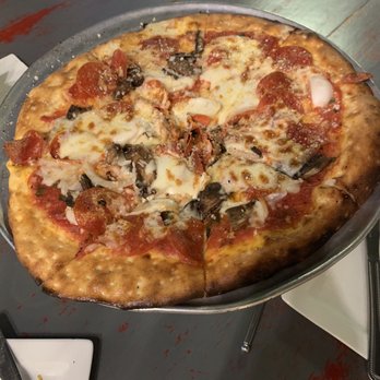 Emberz - Pepperoni pizza - Wine Bars Near Me - Sonora, California