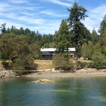 Pebble Cove Farm - Bed & Breakfast Near Me - Orcas Island, Washington