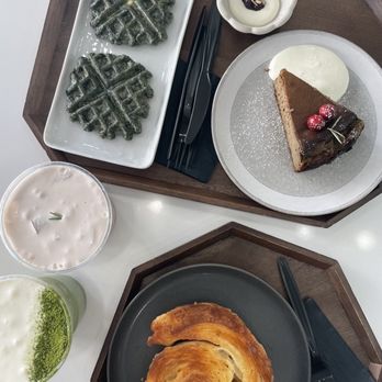 DAMO - IG: @no.ni.eats | Looks yum! - Coffee & Tea Near Me - Los Angeles, California DAMO - IG: @no.ni.eats | Looks yum! - Coffee & Tea Near Me - Los Angeles, California
