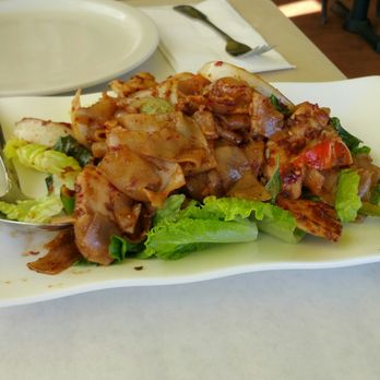 Divine Thai - Divine thai oh so fine - Thai Near Me - Grover Beach, California Divine Thai - Divine thai oh so fine - Thai Near Me - Grover Beach, California