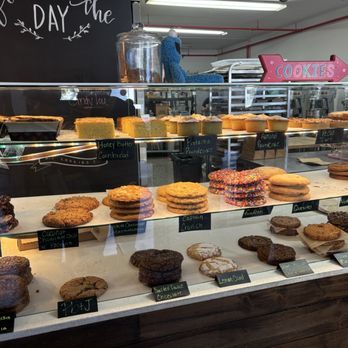 Cindy Lou's Cookies - Desserts Near Me - Miami, Florida