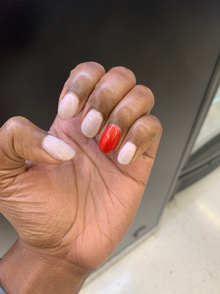 REGAL NAILS, SALON & SPA Updated August 2024 12 Reviews 3900