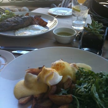 The Restaurant at Ponte - Yummy Sunday Brunch at Ponte Winery's Smokehouse Restaurant! - New American Near Me - Temecula, California The Restaurant at Ponte - Yummy Sunday Brunch at Ponte Winery's Smokehouse Restaurant! - New American Near Me - Temecula, California